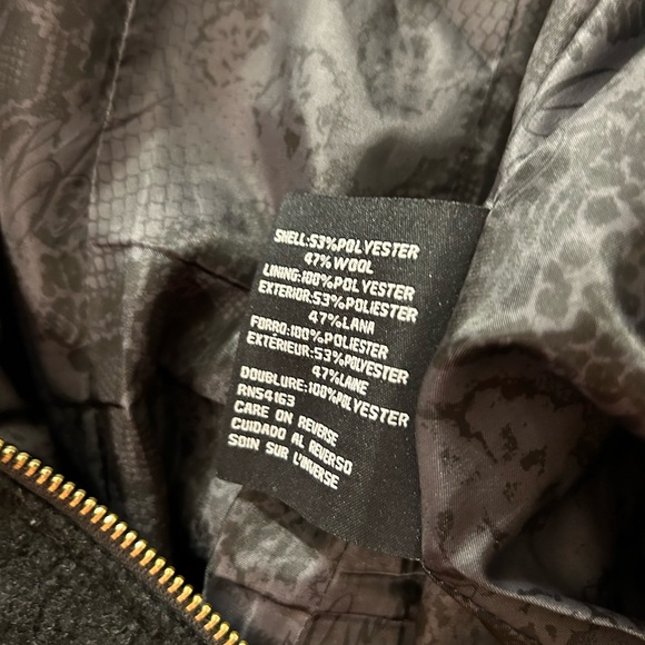 GUESS BLACK WOOL BLEND SKIRTED TAILOR FIT SWING COAT FULL ZIP COLLAR PEPLUM XL - Picture 10 of 13